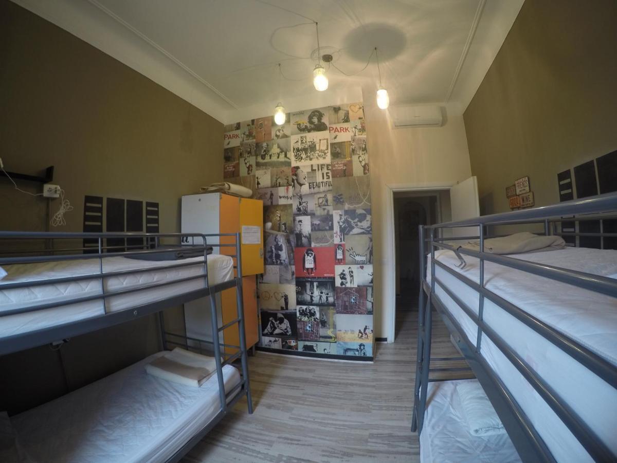 ג'נובה Victoria House Hostel מראה חיצוני תמונה