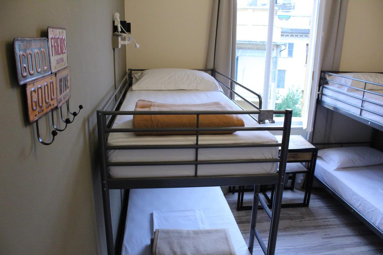 ג'נובה Victoria House Hostel מראה חיצוני תמונה