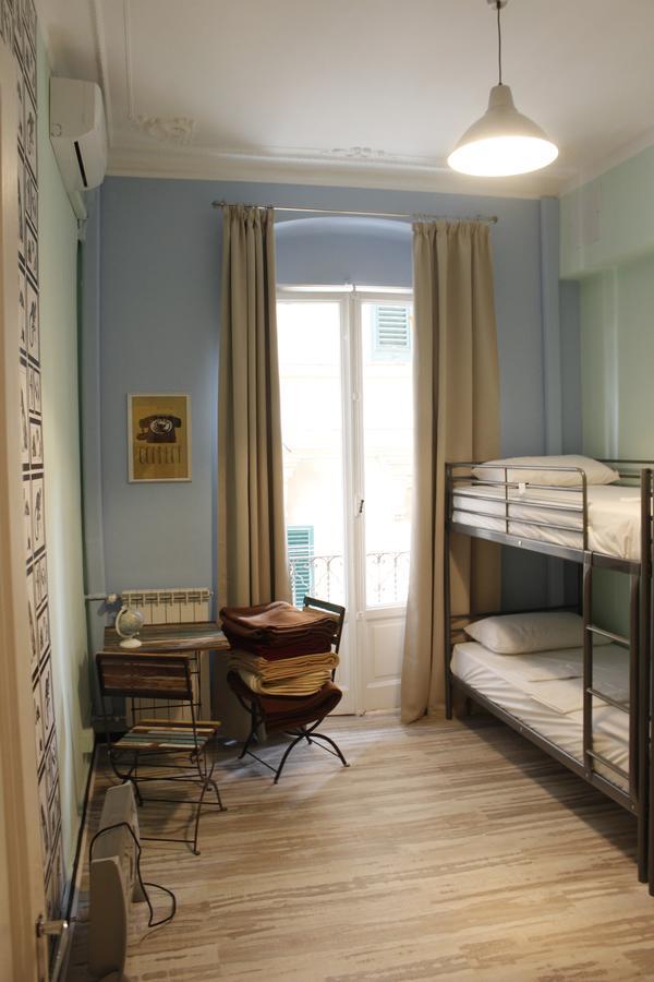 ג'נובה Victoria House Hostel מראה חיצוני תמונה