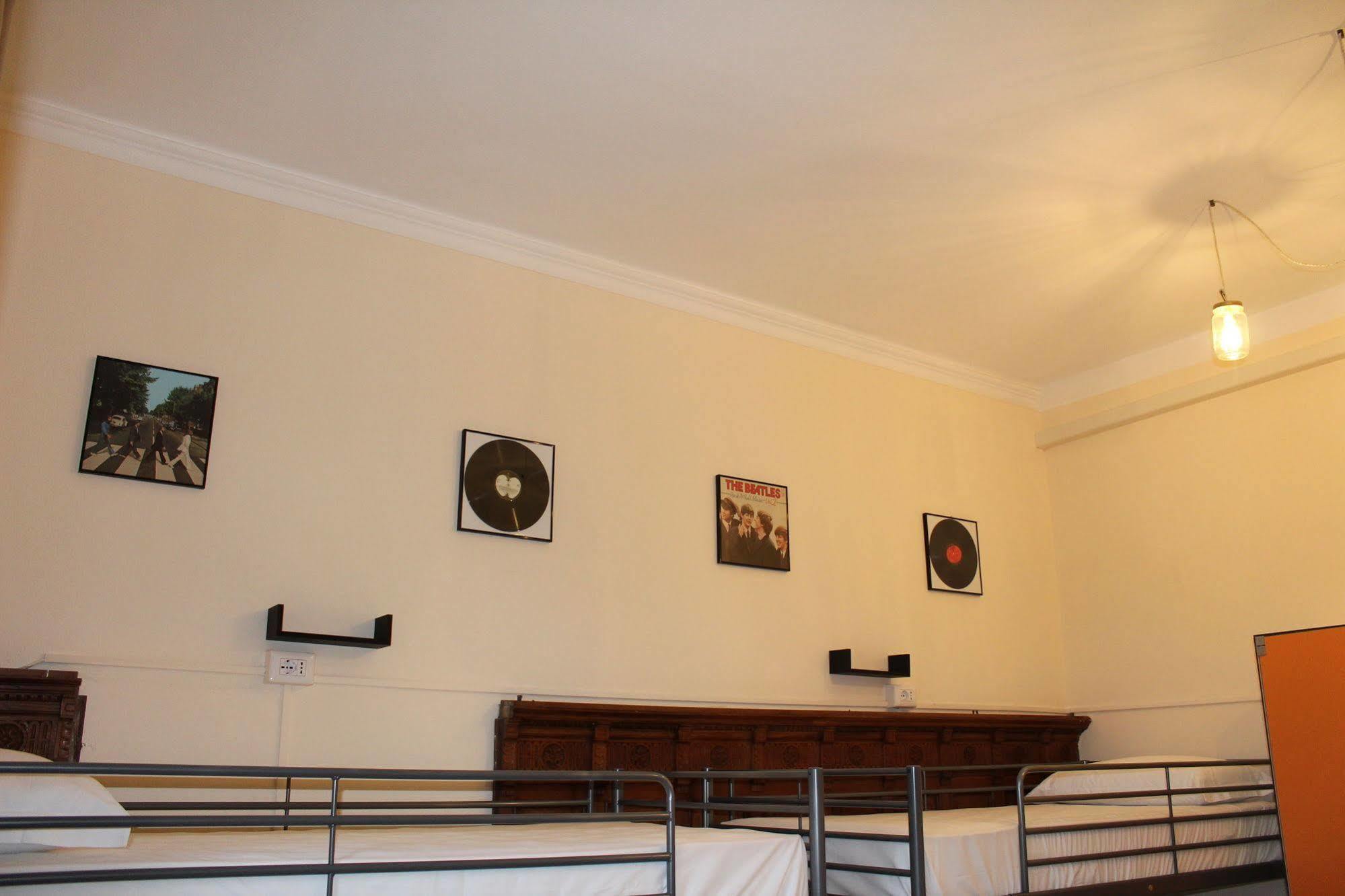 ג'נובה Victoria House Hostel מראה חיצוני תמונה