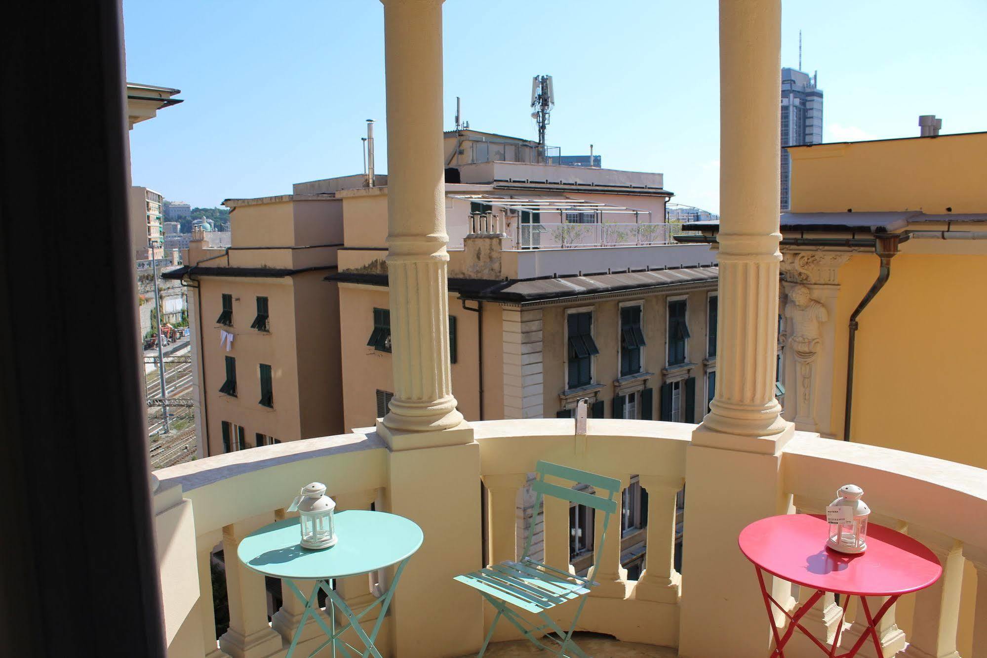 ג'נובה Victoria House Hostel מראה חיצוני תמונה