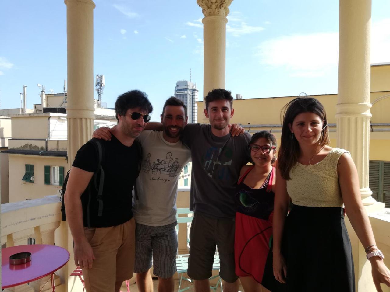 ג'נובה Victoria House Hostel מראה חיצוני תמונה
